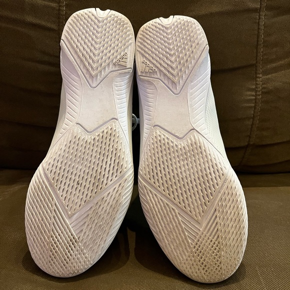 Adidas Big Boys Size 6 White Indoor Futsal Soccer Shoes - Picture 3 of 3